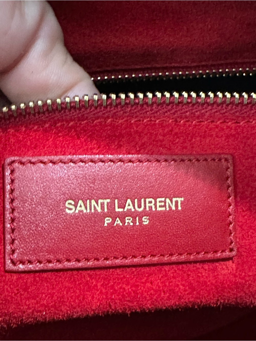 Saint Laurent Classic Duffle 6 Red Leather Crossbody Bag - Picture 13 of 17